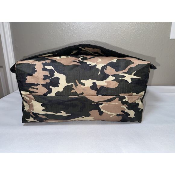 LeSportSac Vintage NOS USA Made Large Camouflage Camo Flap Messenger Bag NWOT 1 - Picture 8 of 10